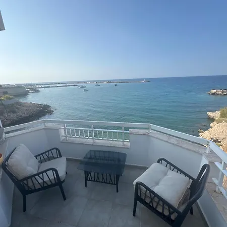 Girne Lords Palace Yaninda Muhtesem Deniz Manzara * Engomi