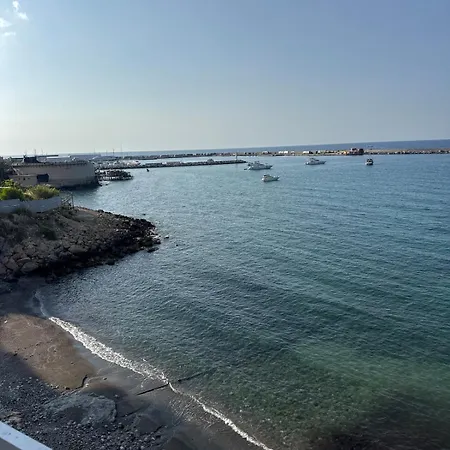Girne Lords Palace Yaninda Muhtesem Deniz Manzara 公寓
