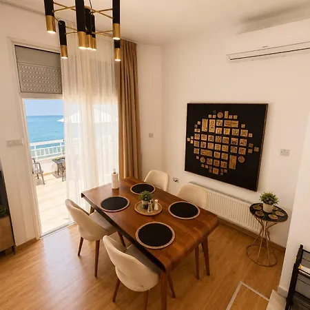 Girne Lords Palace Yaninda Muhtesem Deniz Manzara 公寓 Engomi