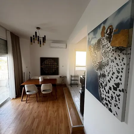 Girne Lords Palace Yaninda Muhtesem Deniz Manzara Engomi